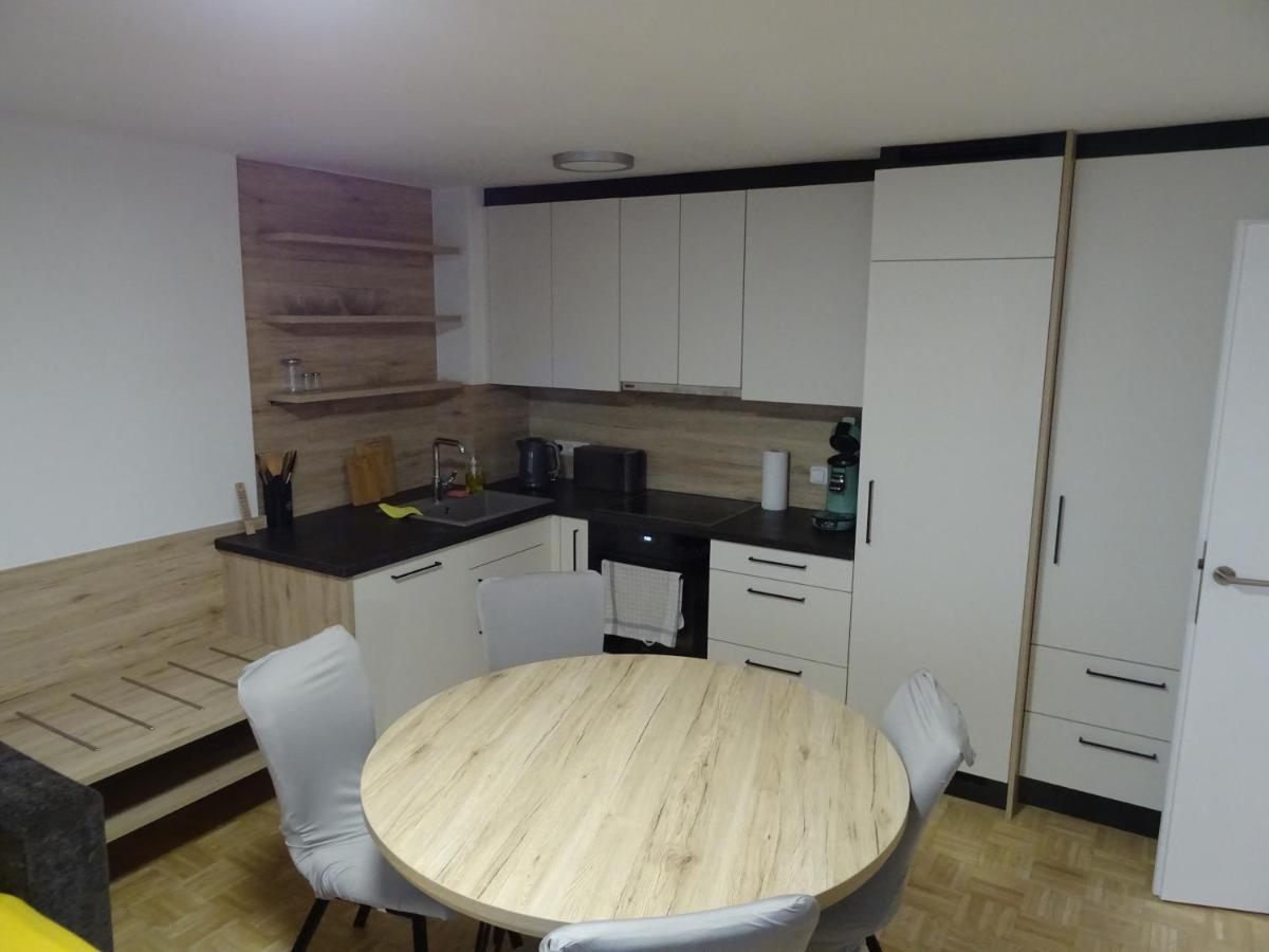 Modern Apartment, Full Kitchen, For 6 Gmunden Buitenkant foto