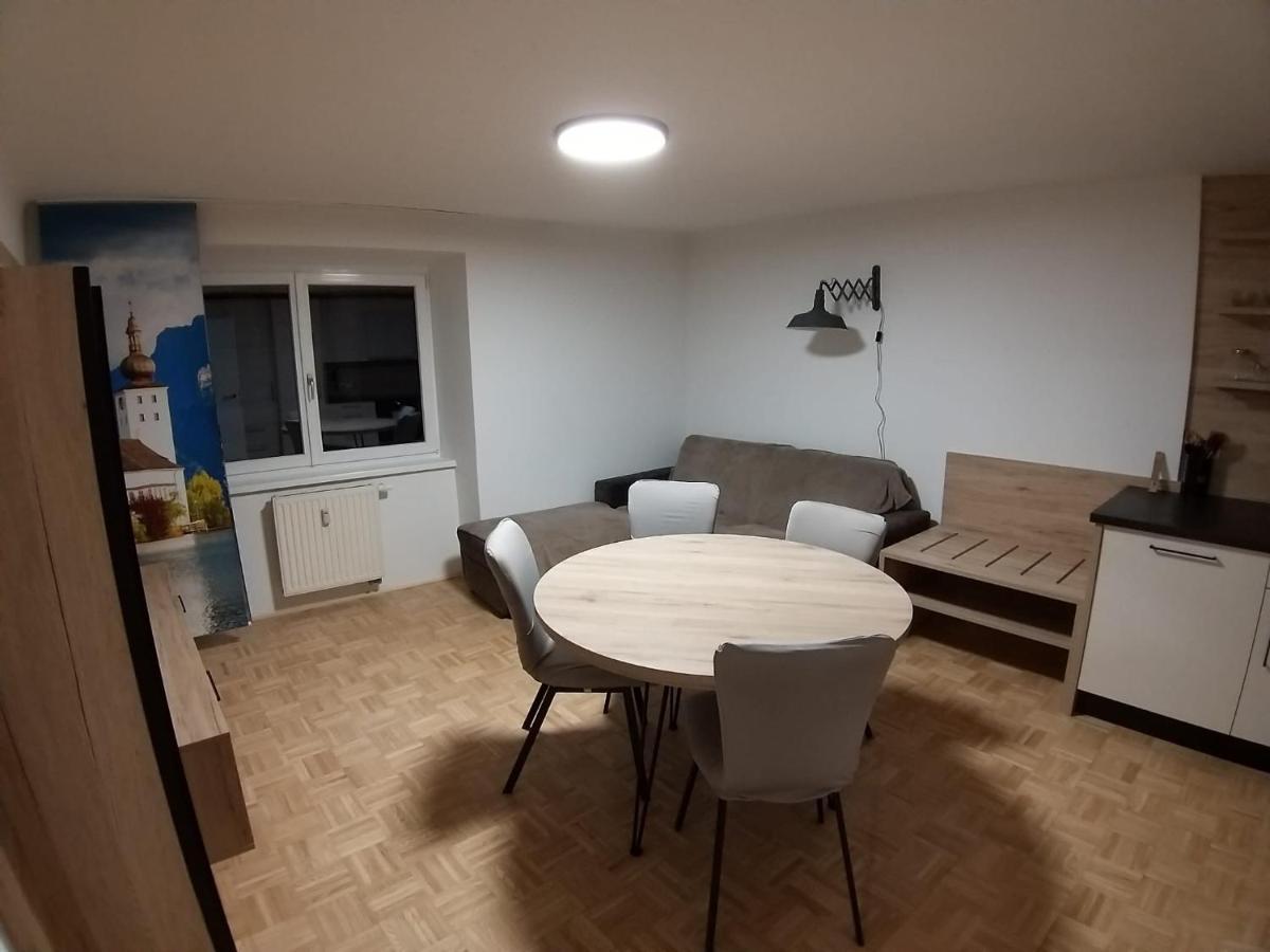 Modern Apartment, Full Kitchen, For 6 Gmunden Buitenkant foto